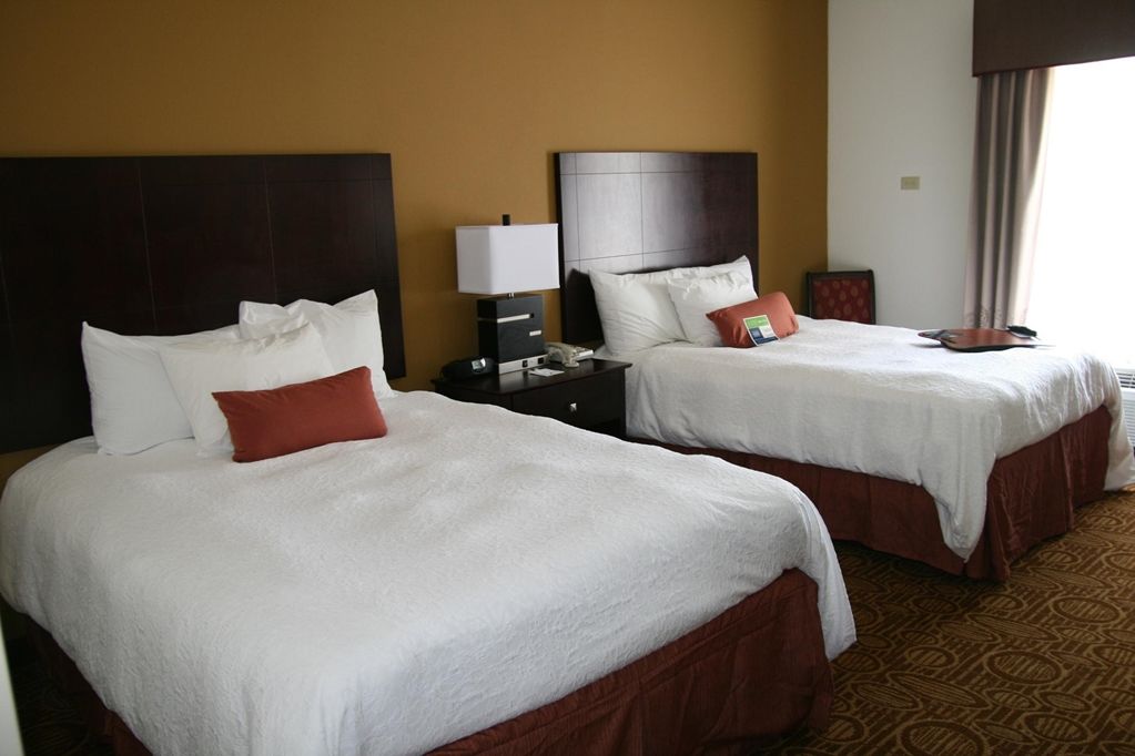 Comfort Inn & Suites Толедо Стая снимка