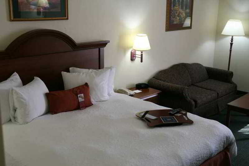 Comfort Inn & Suites Толедо Екстериор снимка
