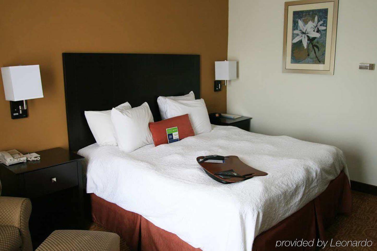 Comfort Inn & Suites Толедо Екстериор снимка